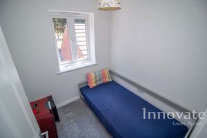 Photo 7- click for photo gallery